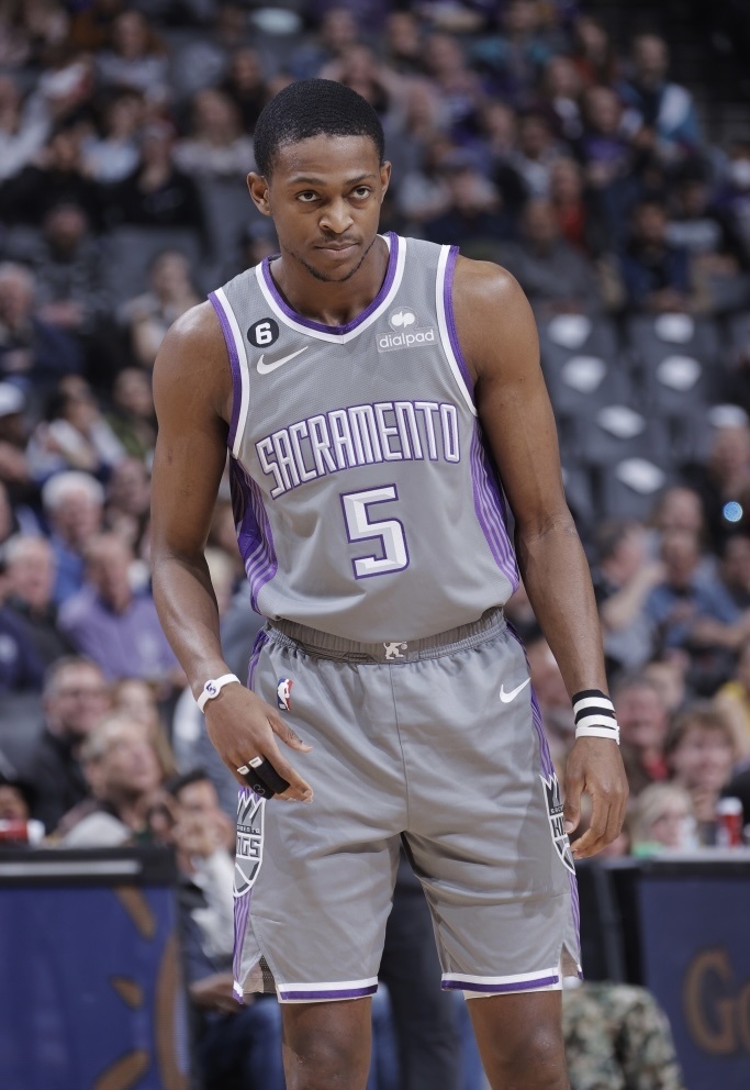 开云体育-包含加时末段山东泰山备战NBA总决赛Rookie在雄鹿比赛中大比分领先，加时末段明尼苏达森林狼止住颓势看傻球迷的词条-开云体育